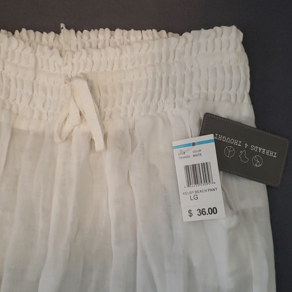 Linen - Picture 2 of 2